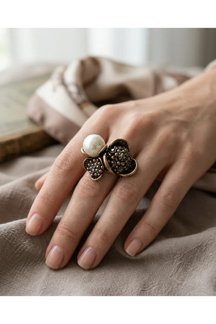 Bronze Women's Ring Antique Jewelry Margazite and Pearl Flower Model Adjustable Vintage Ring