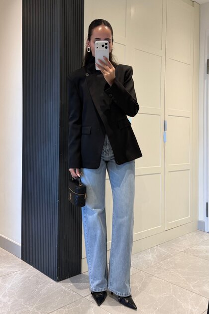 Siyah Tek Düğmeli Blazer Ceket