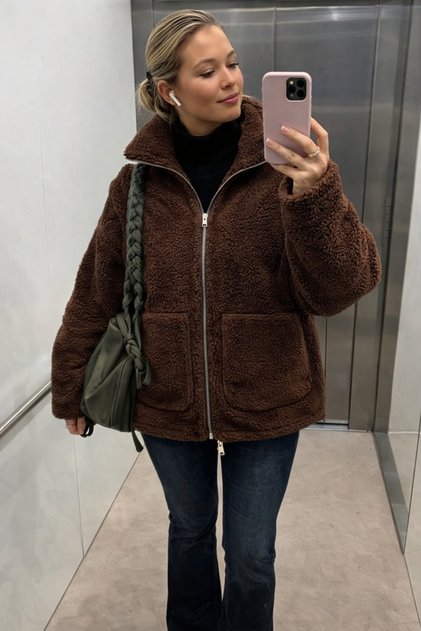 Cinnamon Color Plush Coat with Mock Neck Pockets Hl0208