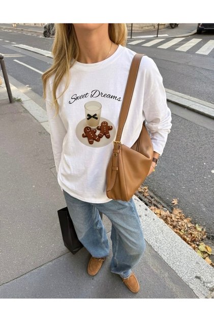 100% Cotton Oversize Fit Sweet Dreams Printed - Crew Neck Long Sleeve T-Shirt