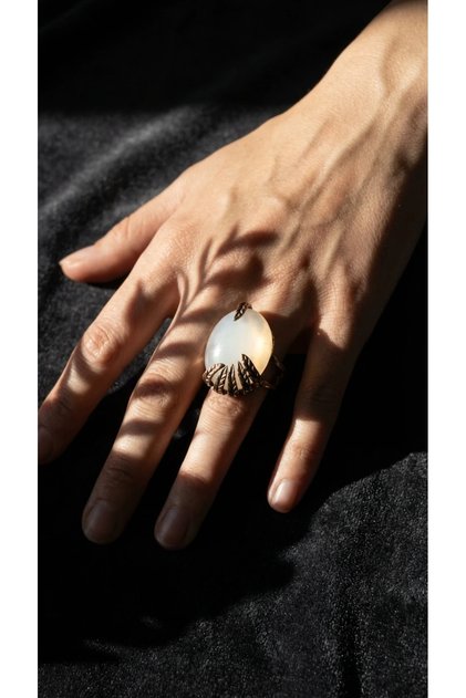 Bronze Women's Ring Antique Jewelry White Moonstone Oval Model Adjustable Vintage Ring