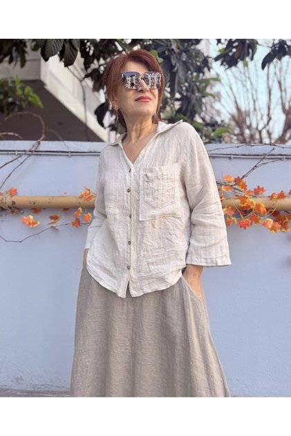 Italian Lace Back Linen Shirt Beige