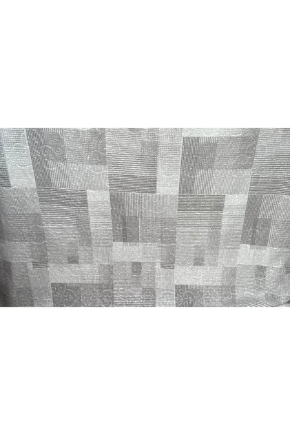 The 6 m2 non-elastic embossed carpet cover has an extra hem allowance of 200*300 dimensions.