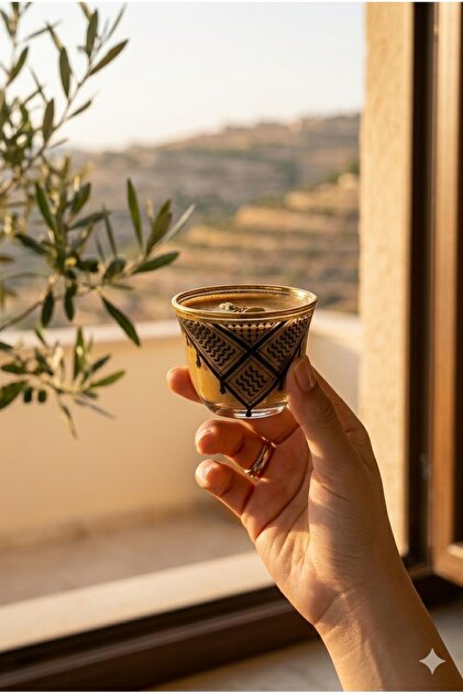 Arabian Coffee Cup Set for 6 People with Palestinian Keffiyeh Pattern and Luxurious Gold Detail