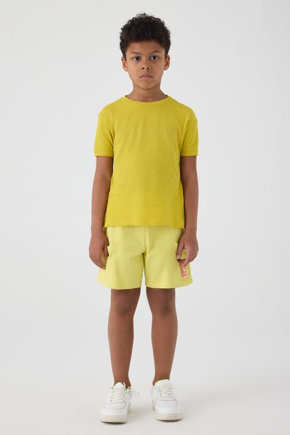 BG Store Момчешка горчично жълта тениска