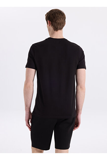 Jeep Siyah Erkek Relaxed Baskılı T-Shirt J6SM-TST7481 - Fiyatı