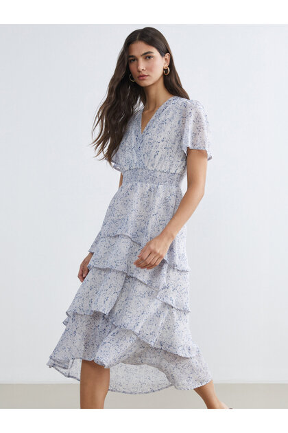 Rochie din șifon florală, stratificată, cu două rânduri de nasturi