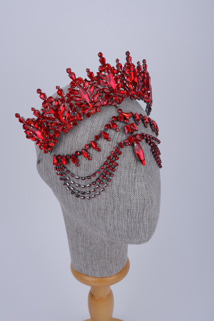 Luxurious Dazzling Crystal Queen Crown and Cascade Face Jewelry