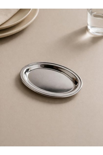 Silver Stainless Steel Oval Presentation Plate Minimal Design 21.3X14.5 cm Stylish Serving Plate
