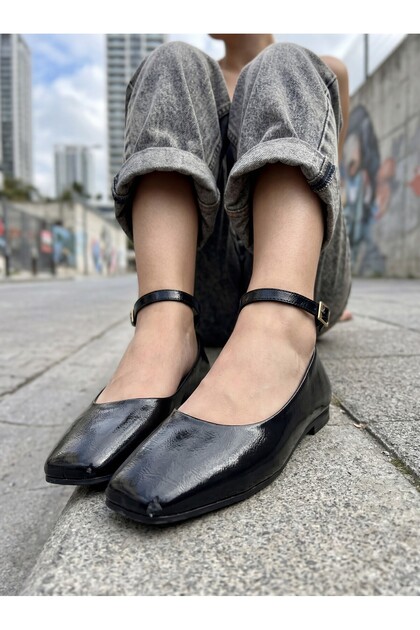 Siri Cara Women's Ballerina Flats 0012500 Black Rustic