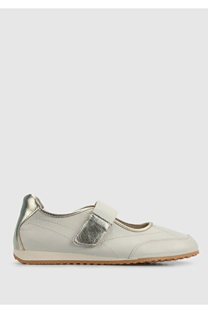 Ecru Leather Women's Sneaker