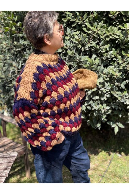 El Örgüsü Boğazlı Desenli Kadın Kazak – Özel Tasarım Oversize