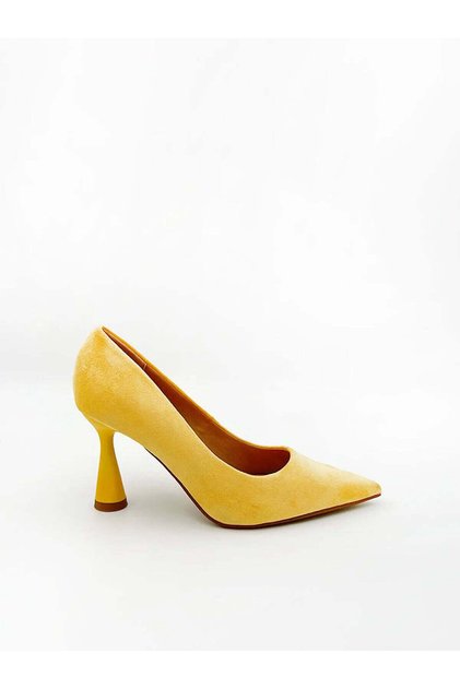 POINTED TOE PUMP IN YELLOW