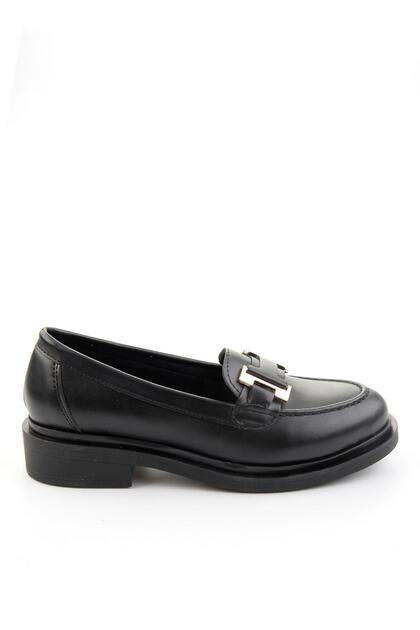 Siyah Kadın Loafer Ayakkabı K01257050309