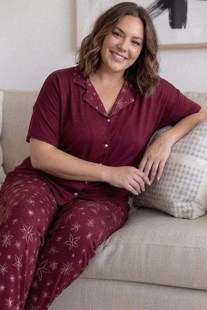 Burgundy Daisy Patterned Large Size Short Sleeve Front Buttoned Bamboo Women's Pajama Set