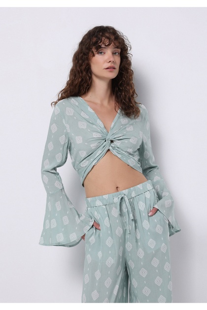 Slim Fit V-Neck Printed Women's Green Long Sleeve Shirt