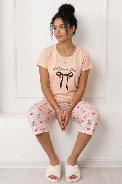 Women's Ribbon and Slogan Printed Crew Neck Short Sleeve Capri Combed Cotton Pajama Set