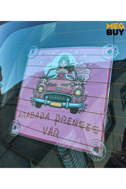 Pembe Kare Zemin Üzerine Arabada Prenses Var Yazılı Araba Cam Oto Aksesuar Vantuzlu