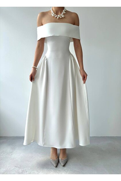white midi dress strapless Reagan Strapless White Lace Midi Dress main image 0
