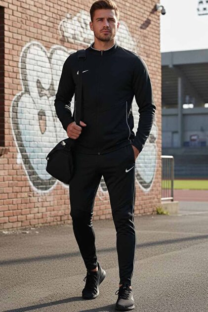 Nike Dri-FIT スリムフィット M ブラック Nike Erkek Siyah Dri-FIT Günlük-Antrenman Eşofman Takımı - Slim