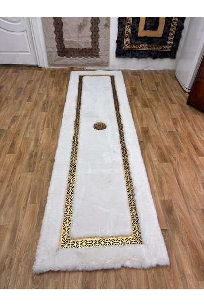 LÜKS GOLD LAZER KESİMLİ EKRU PELUŞ HALI