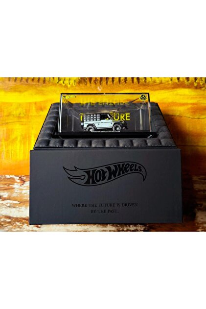 HOT WHEELS MERCEDES BENZ G MONCLER BY NIGO RLC - Fiyatı, Yorumları