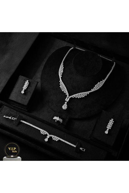 High-End Zircon Accessories Four-Piece Set with Velvet Box