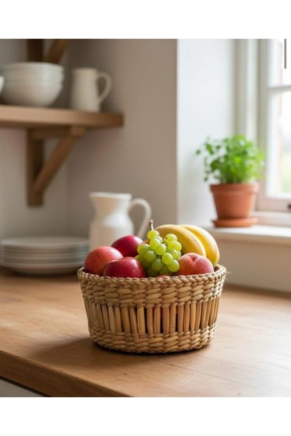 Handcrafted Natural Decorative Wicker Basket/Organizer, Living Room Kitchen Bathroom Garden