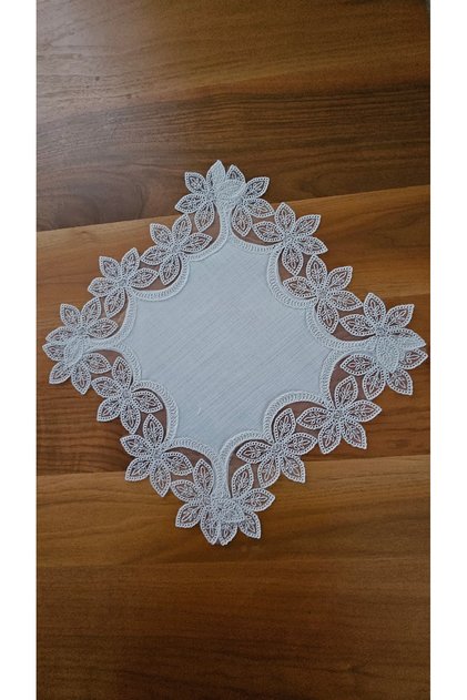 Luxury Zigon Coffee Table Cover with French Lace