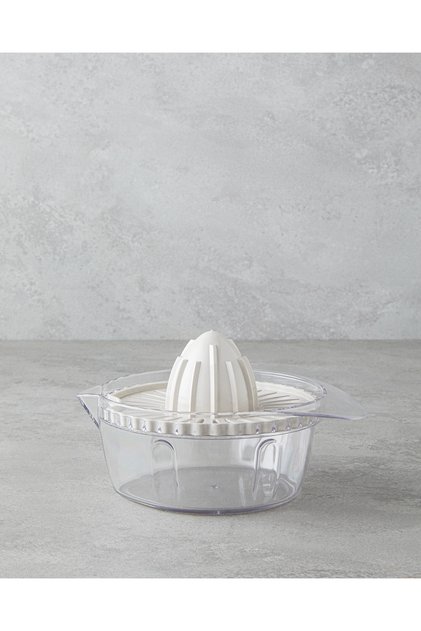 Lorena Plastic Lemon Squeezer 700 ml Cream