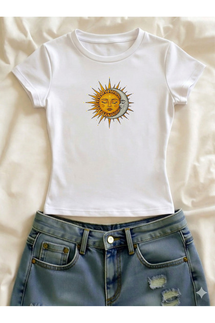 Moon and Sun Printed Lycra Slim Fit Short Sleeve Crew Neck Tee Crop