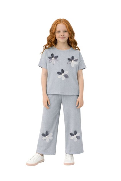 Girl's Short Sleeve Crinkled Fabric Floral Accessory Double Top and Bottom Set