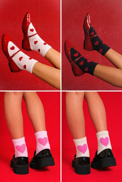Set of 4 Love-Themed Heart Patterned Women's Socks – Viral Romantic Sock Pack