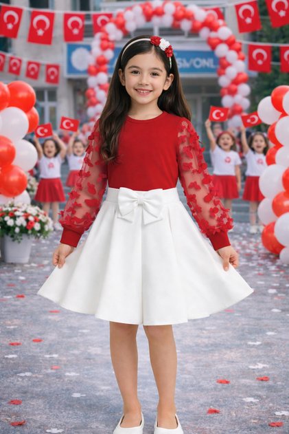 Girl's Red Butterfly Detailed T-Shirt White Diver Skirt Set School Festival Event 5-13 Years Old