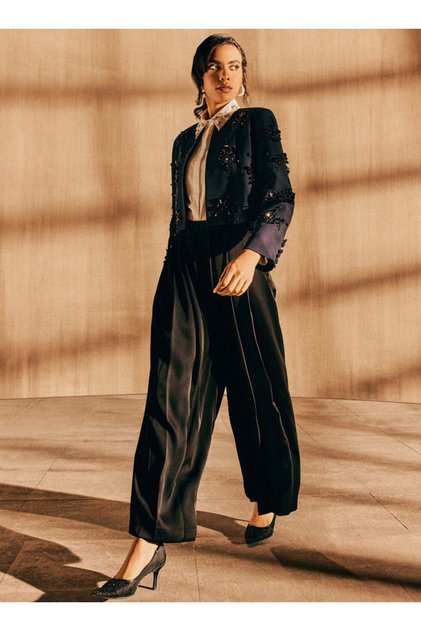 Wide Leg Pleated Pants