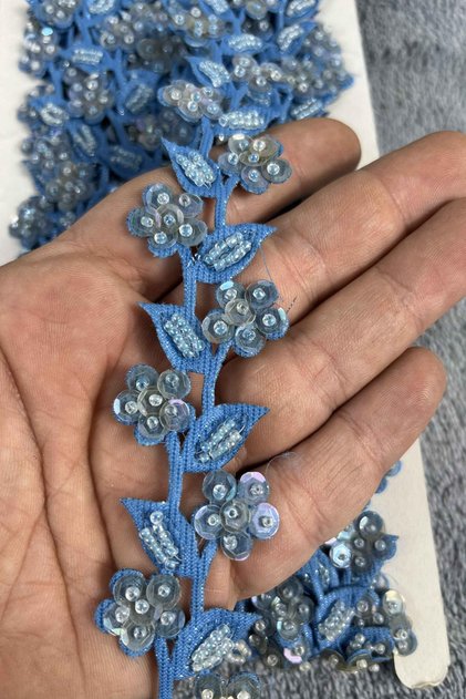 Xerova Decorative Strip Edge Trim – 3 cm Wide, 1 Meter for Handicrafts, Organization, and Decoration