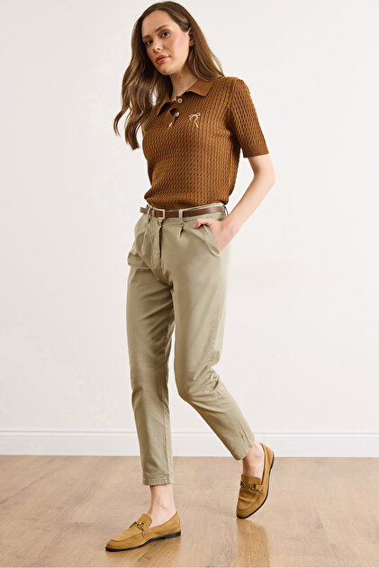 Women's Khaki Belted Pocketed Cotton Carrot Pants with Elastic Waist at the Back Pnt-19000401