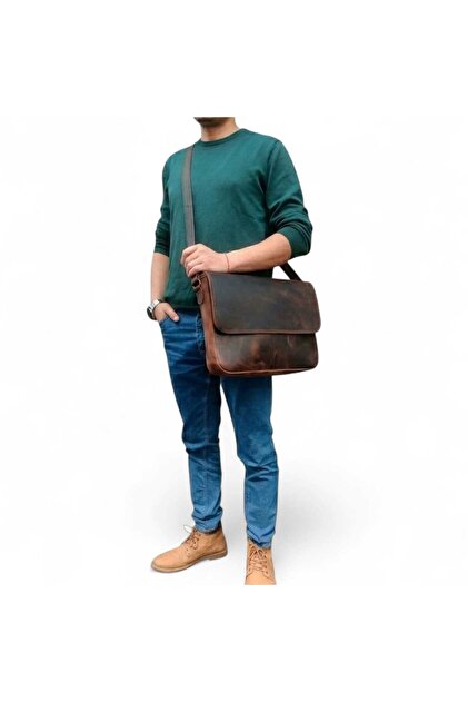 Premium Hakiki Deri Postacı & Laptop Çantası - El Yapımı Kahverengi