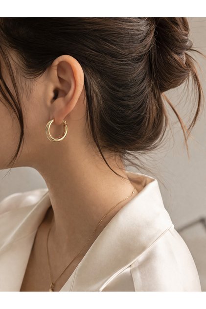 Gold Color Thick Hoop Earrings 2 cm Minimal Stylish Design Non-Tarnish Coating First Quality