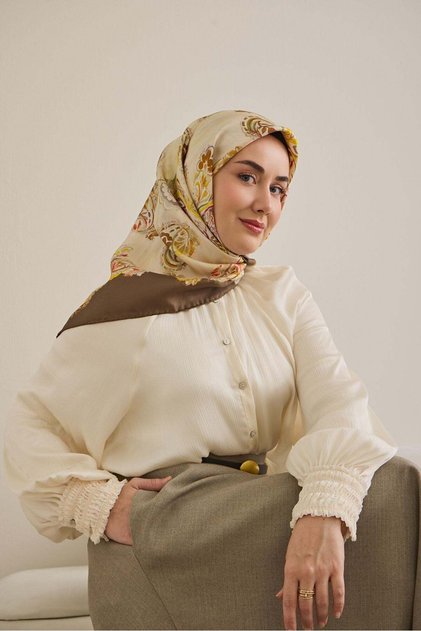 Twill Silk Scarf Shawl Pattern Butter Yellow 90X90