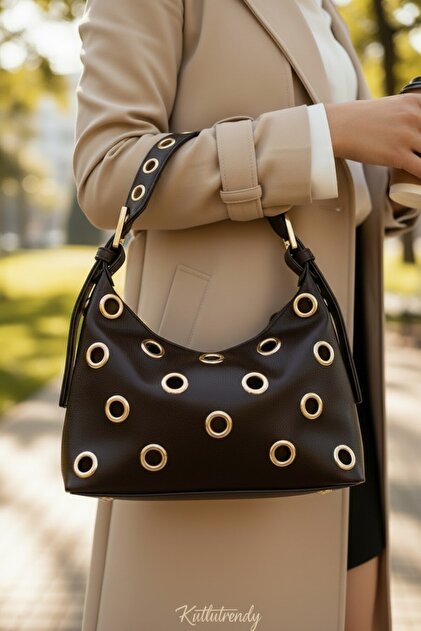 Classbag Kadın Kahve Omuz Çantası Delikli Zımba Detaylı – Metal