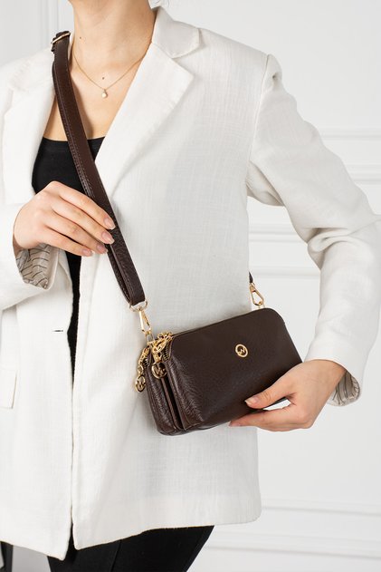 Women's Shoulder and Crossbody Bag with Multiple Compartments and Zipper, Stylish Design for Daily Use