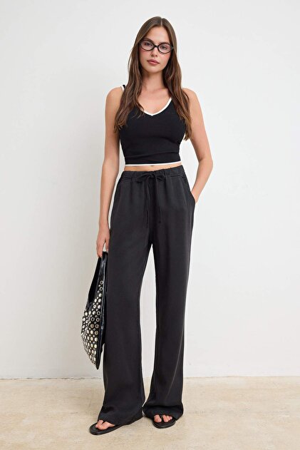 Trendyolmilla More Sustainable Siyah %100 Tencel™ Beli Lastikli