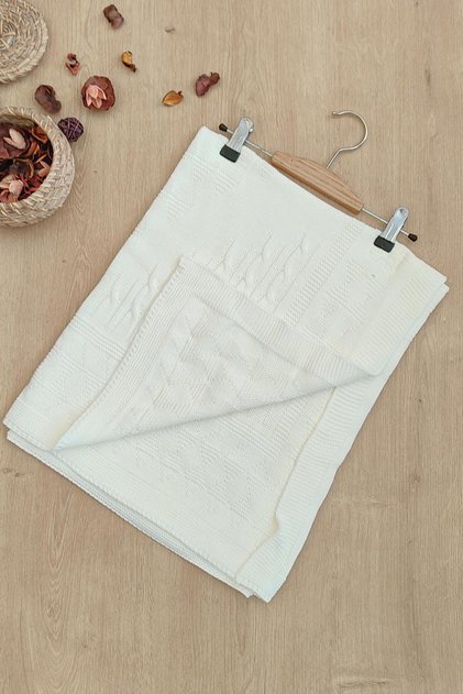 Girl Boy Baby Unisex Cream Knitwear Fancy Baby Blanket STL6393