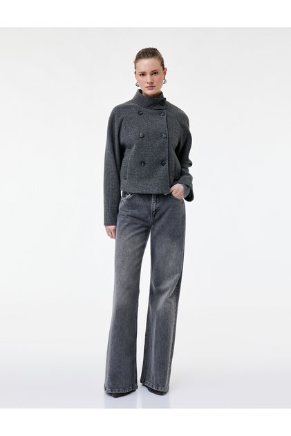 Long Sleeve Pocketed Stand Collar Buttoned Double Breasted Short Cashmere Coat