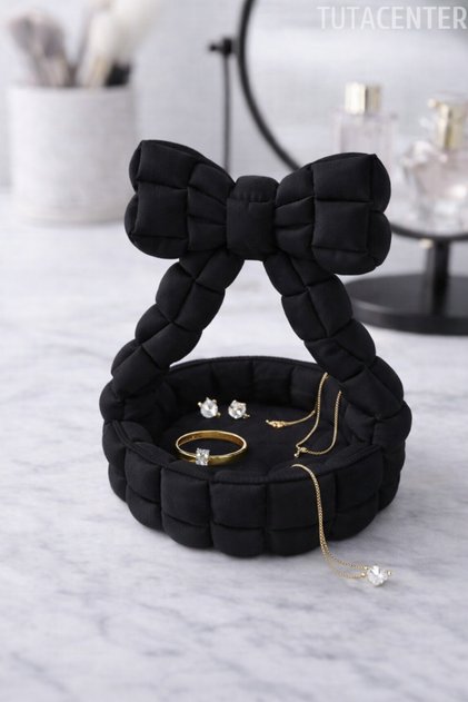 Bowknot Design Jewelry Organizer Stand for Rings, Earrings, Necklaces (Plastic)