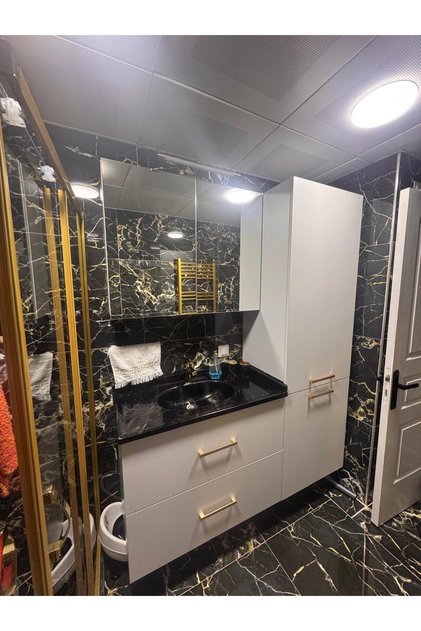 ÇOK AMAÇLI BANYO DOLABI