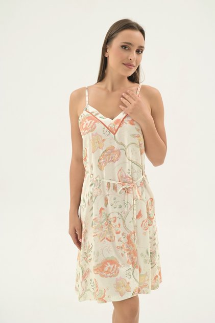17480 Women's Thin Strap Short Nightgown