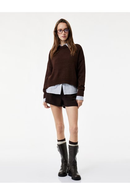 Long-Sleeve Crew Neck Basic Knit Sweater