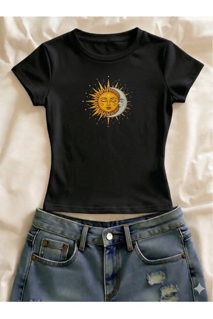 Moon and Sun Printed Lycra Slim Fit Short Sleeve Crew Neck Tee Crop
